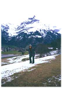 cherry1.jpg (12722 bytes)